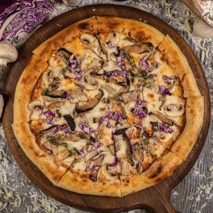 Jamaican Curry Pizza